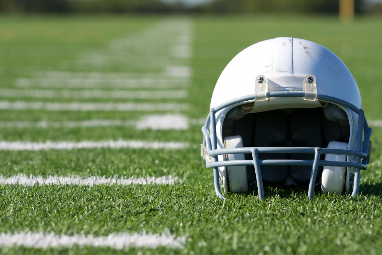 Football players brain disease CTE appears rare in military